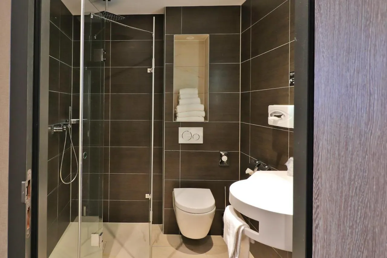 Xo Hotel Inner Amsterdam 3*,